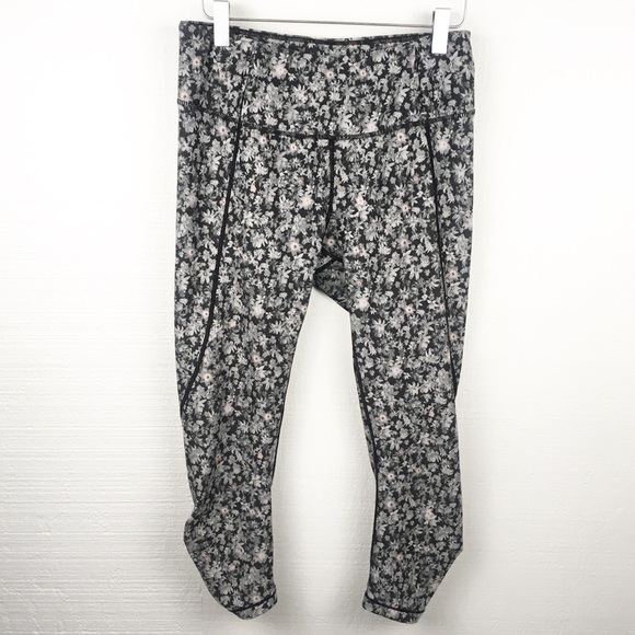 CALIA by Carrie Underwood Pants - Calia Gray Floral Capri Leggings
